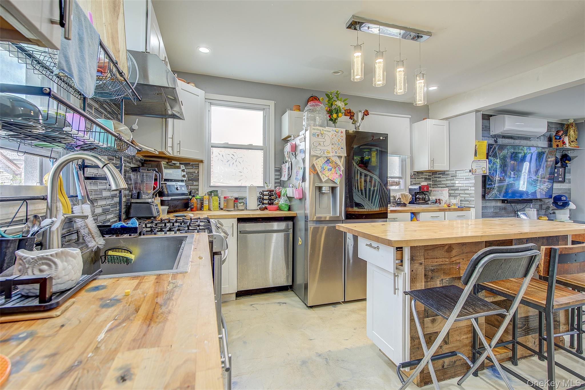 21607 110th Avenue, Queens Village, NY 11429