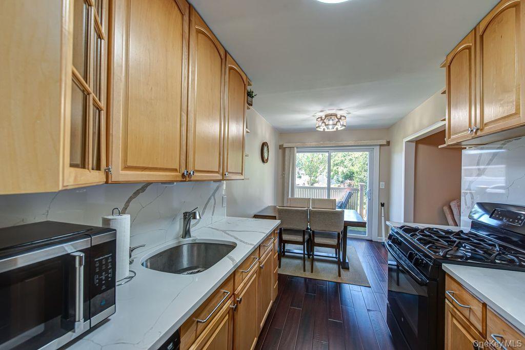 365 Route 111 # A4, Smithtown, NY 11787