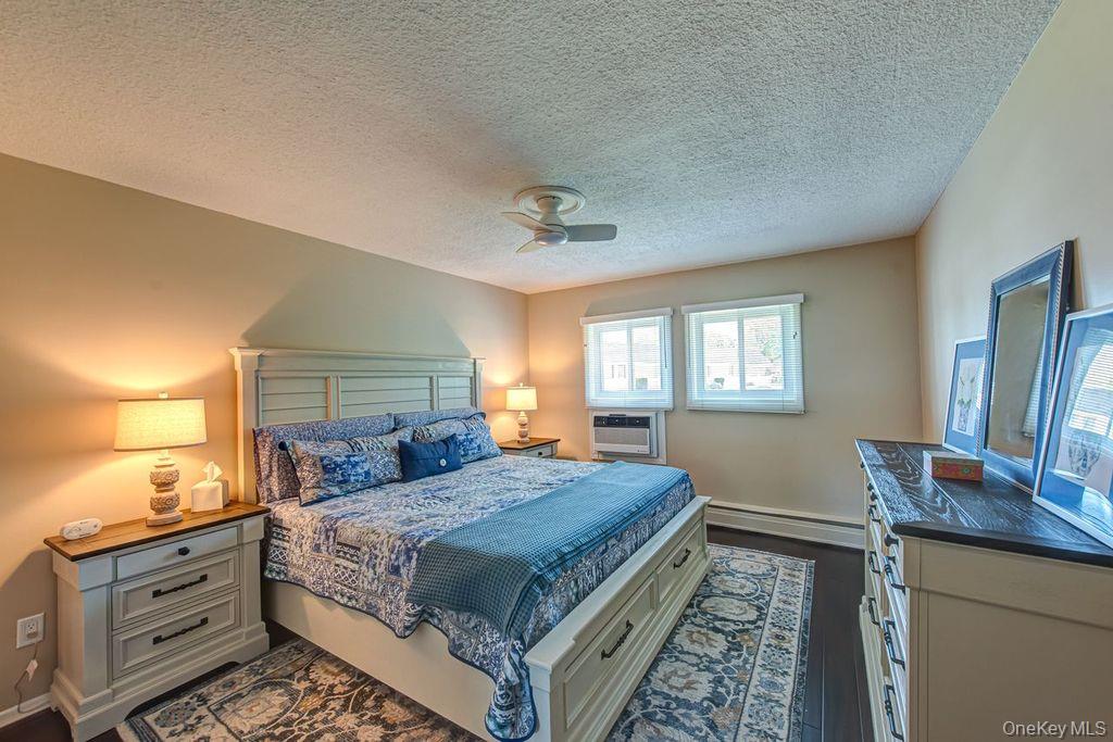 365 Route 111 # A4, Smithtown, NY 11787