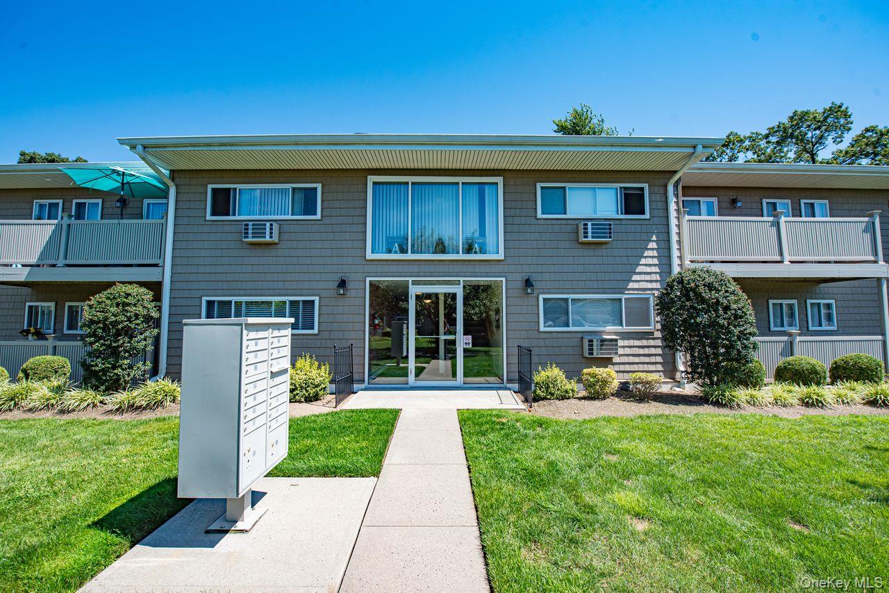 365 Route 111 # A4, Smithtown, NY 11787