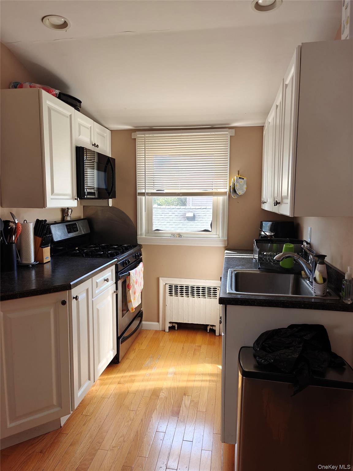 28 High Street # 2nd Floor, Glen Cove, NY 11542