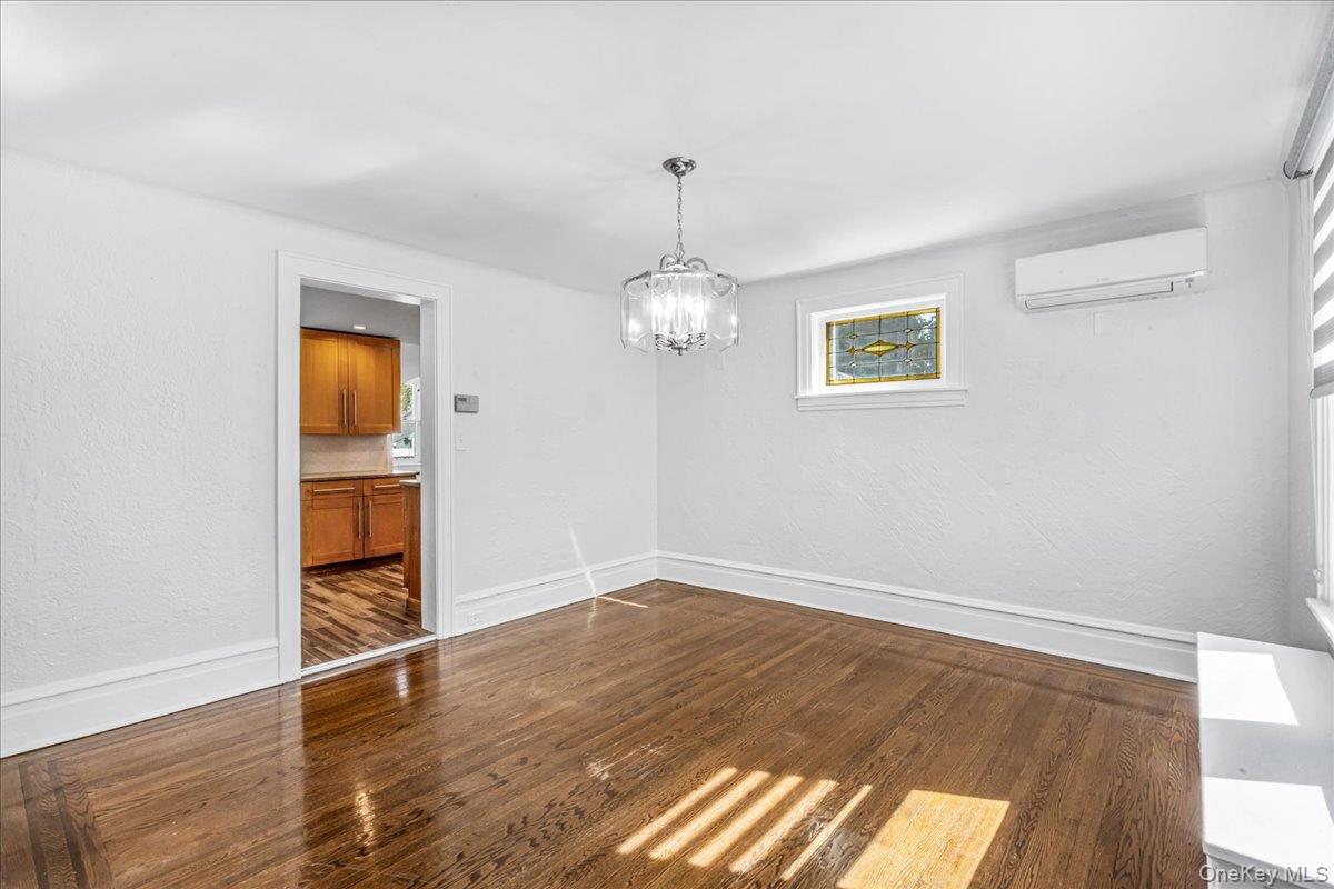 11461 176th Street, Addisleigh Park, NY 11434