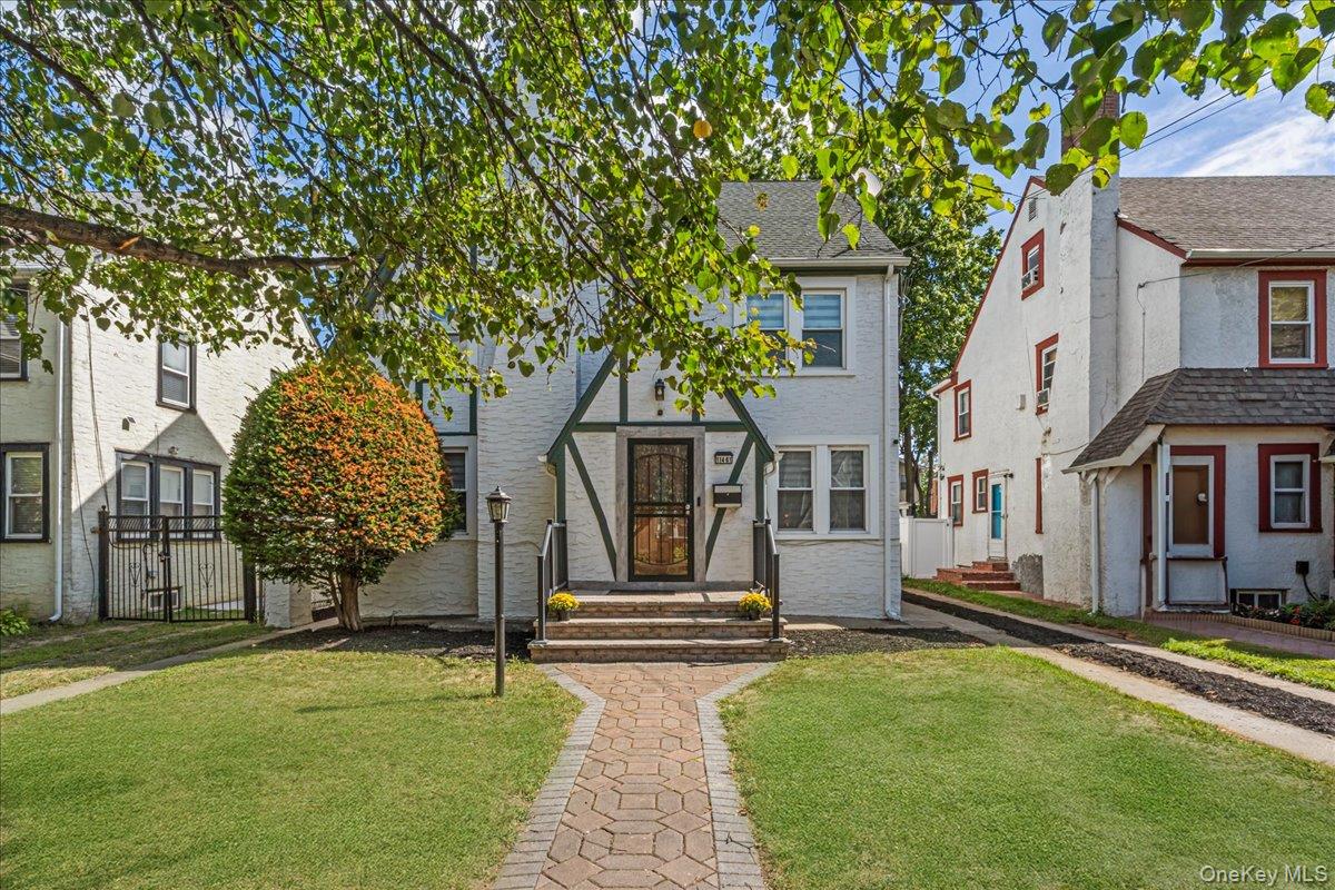 11461 176th Street, Addisleigh Park, NY 11434