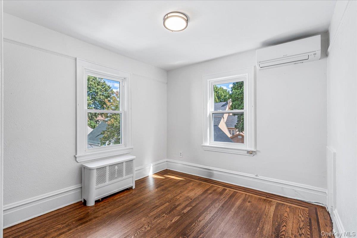 11461 176th Street, Addisleigh Park, NY 11434