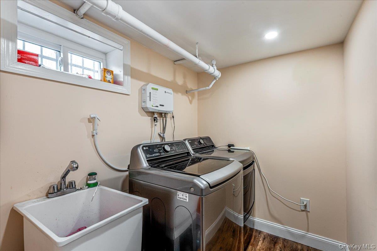 11461 176th Street, Addisleigh Park, NY 11434