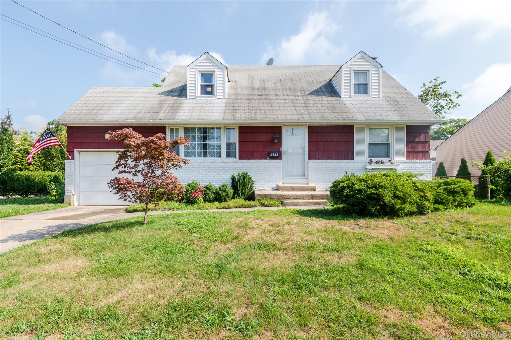 2125 Burke Place, Merrick, NY 11566
