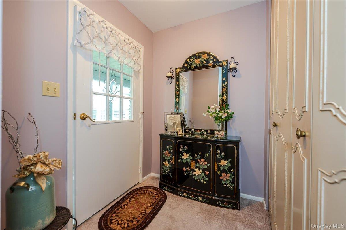 48 Trent Court # B, Ridge, NY 11961