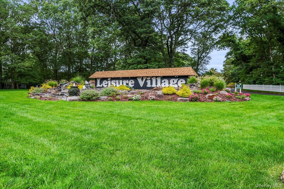 48 Trent Court # B, Ridge, NY 11961