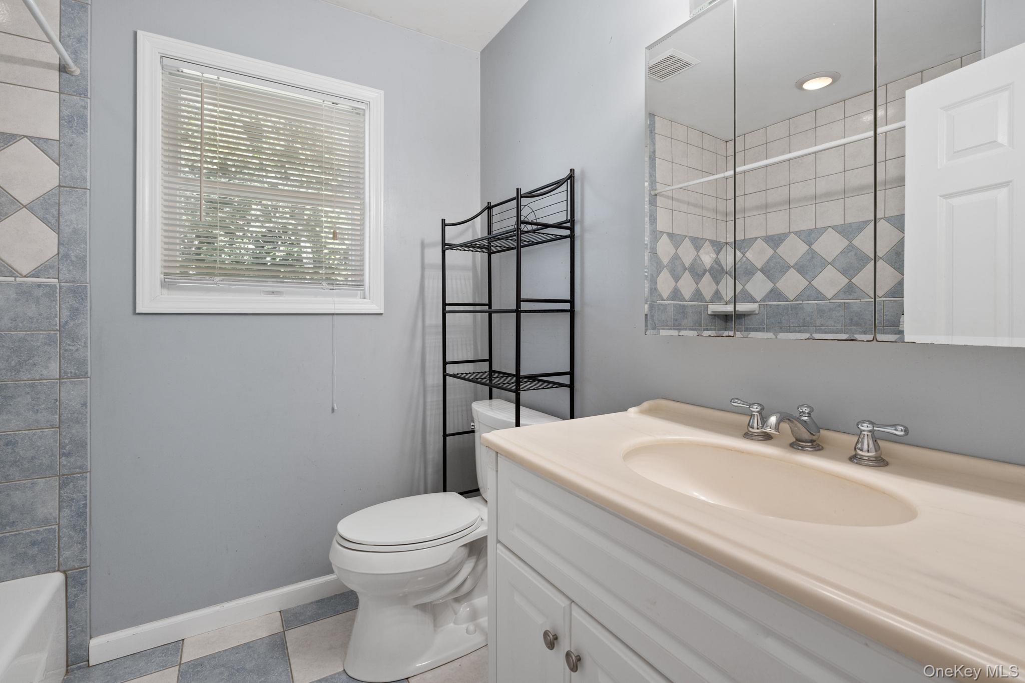 6 Autumn Lane, Monroe, NY 10950