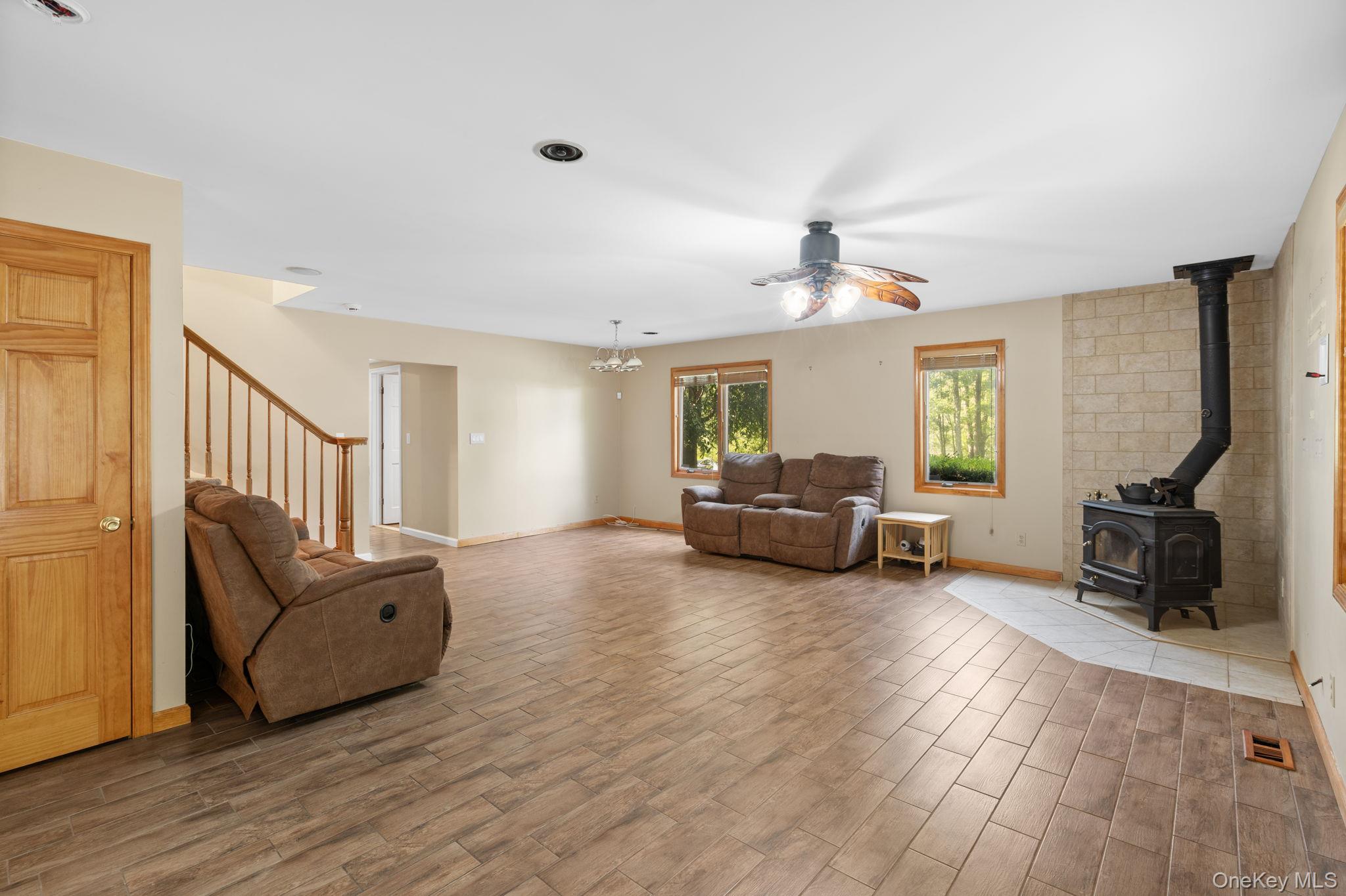 6 Autumn Lane, Monroe, NY 10950