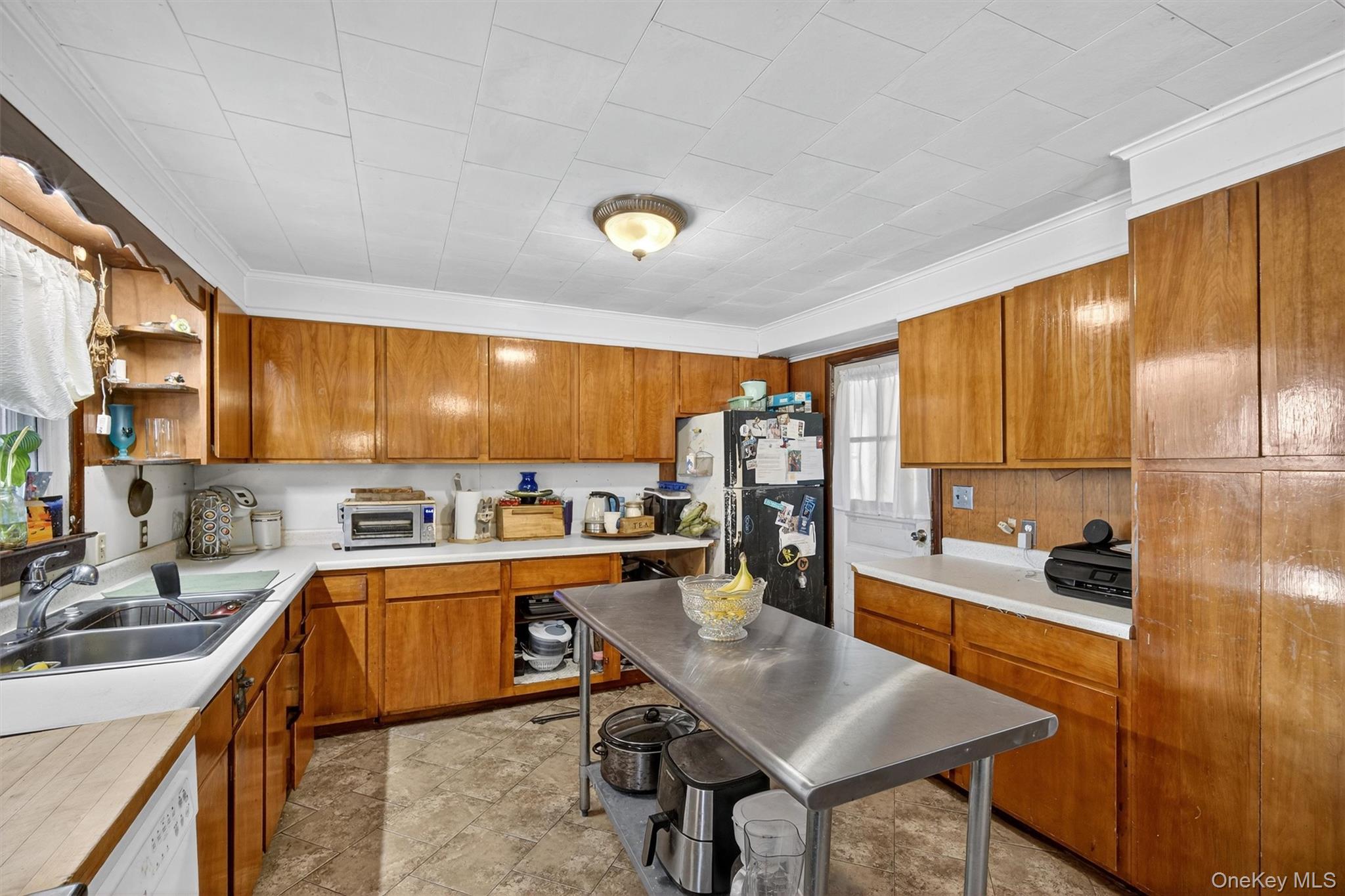 15 Dachenhausen Lane, Kingston, NY 12475