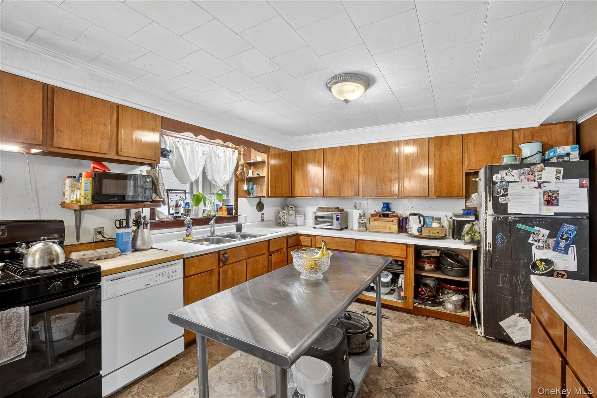 15 Dachenhausen Lane, Kingston, NY 12475