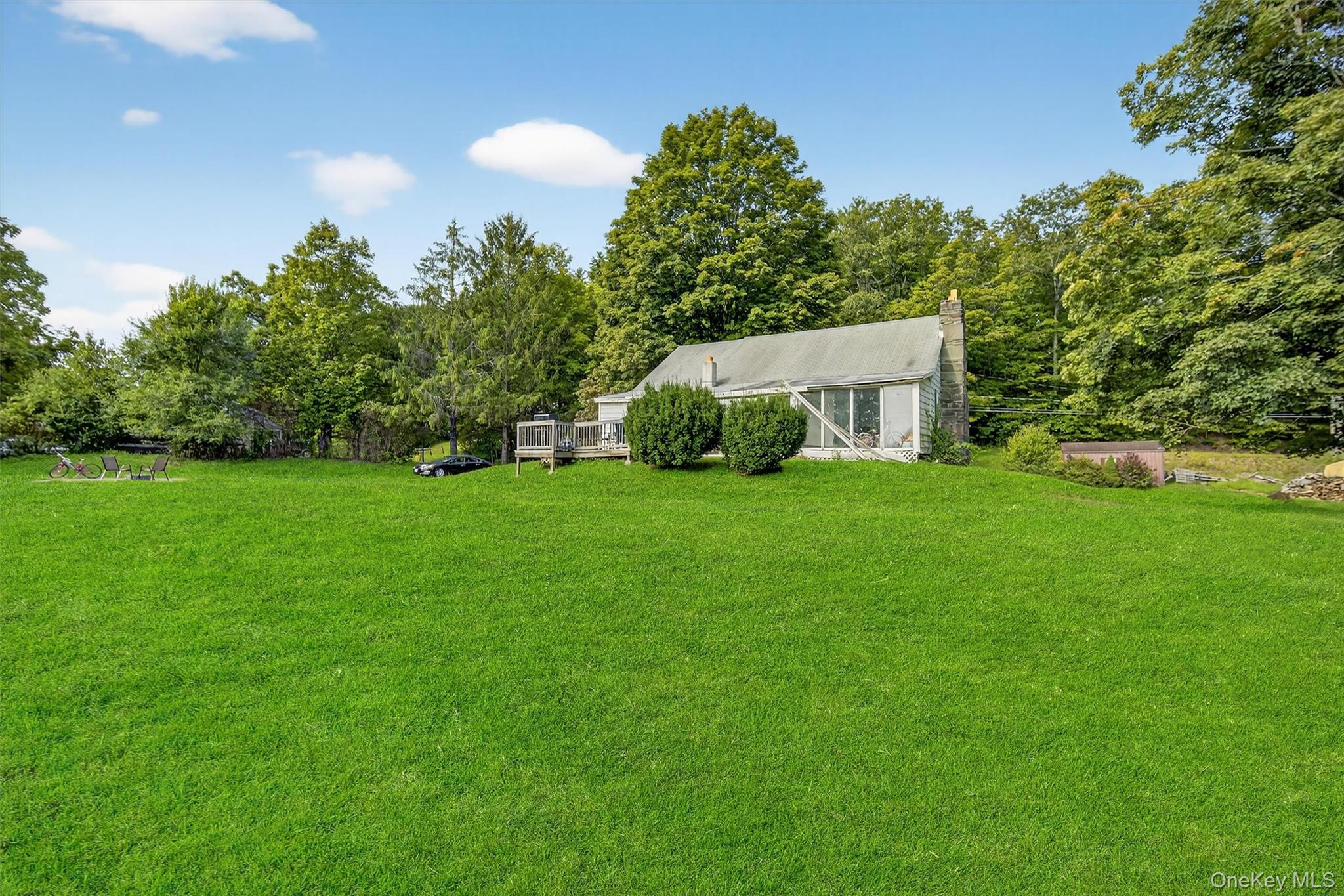 15 Dachenhausen Lane, Kingston, NY 12475