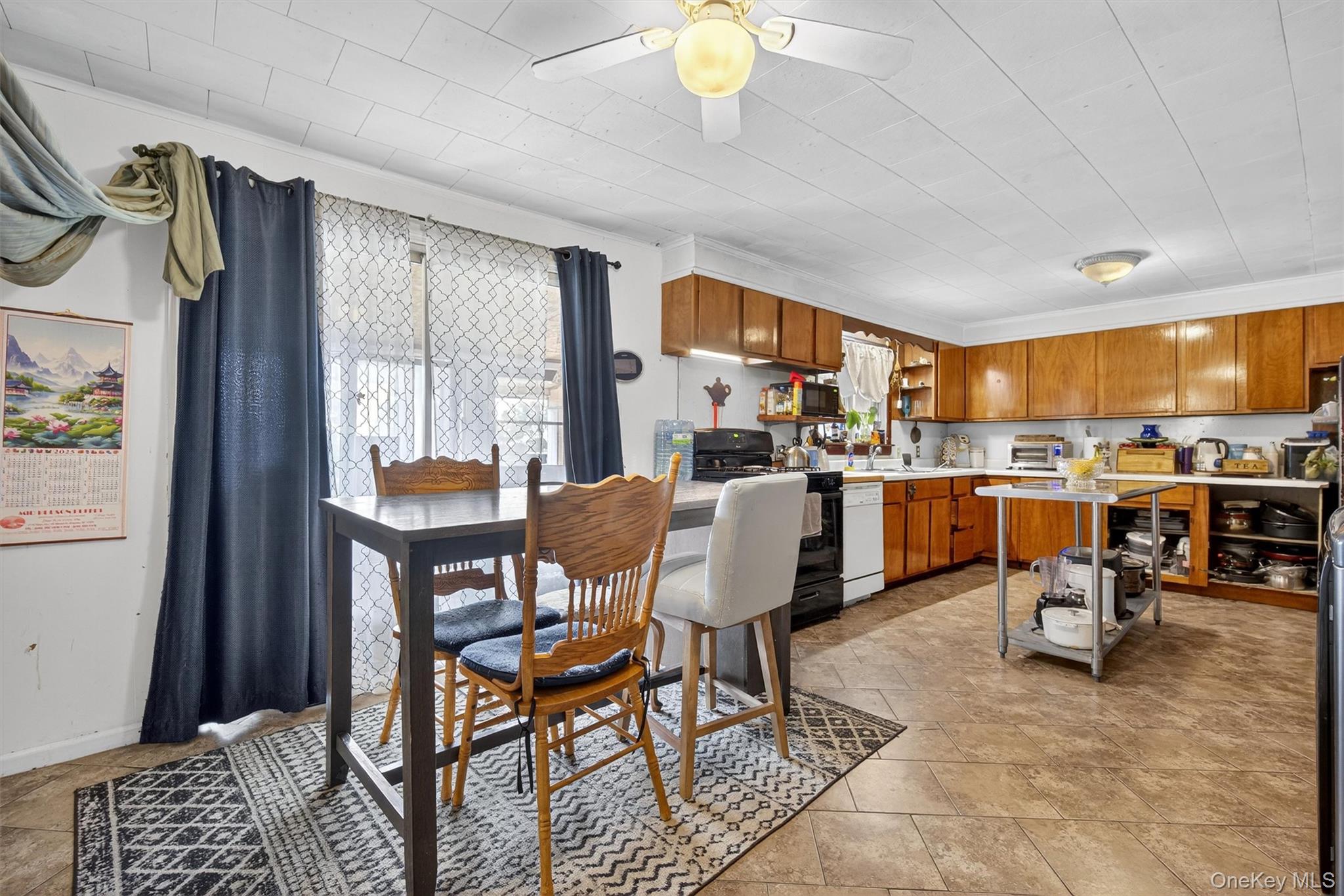 15 Dachenhausen Lane, Kingston, NY 12475