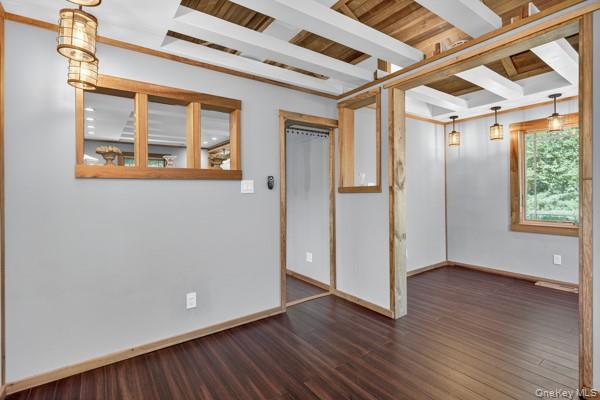 6 Deer Trail N, Greenwood Lake, NY 10925