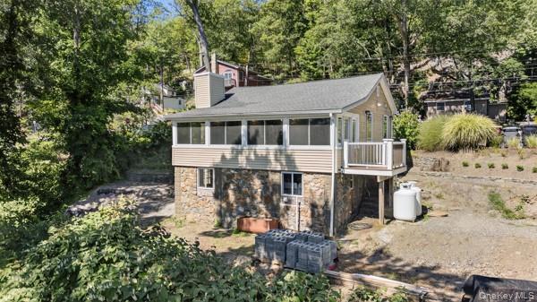 6 Deer Trail N, Greenwood Lake, NY 10925