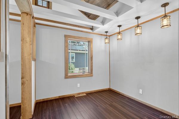 6 Deer Trail N, Greenwood Lake, NY 10925