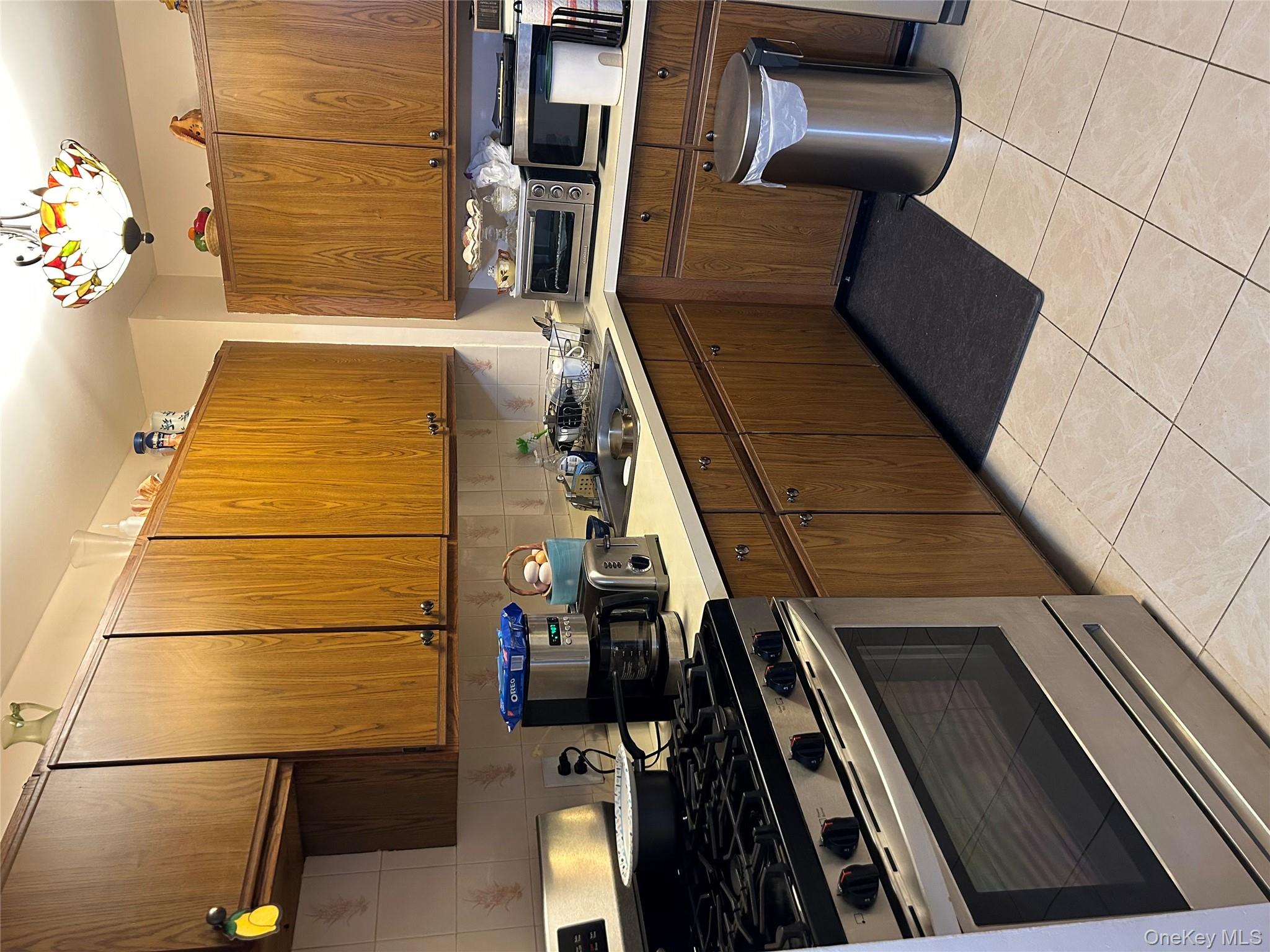 1285 Putnam Avenue, Brooklyn, NY 11221