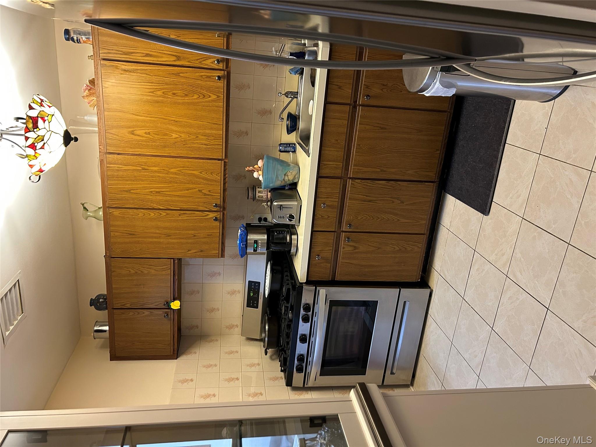 1285 Putnam Avenue, Brooklyn, NY 11221