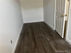 90 Murray Hill Street, Elmont, NY 11003