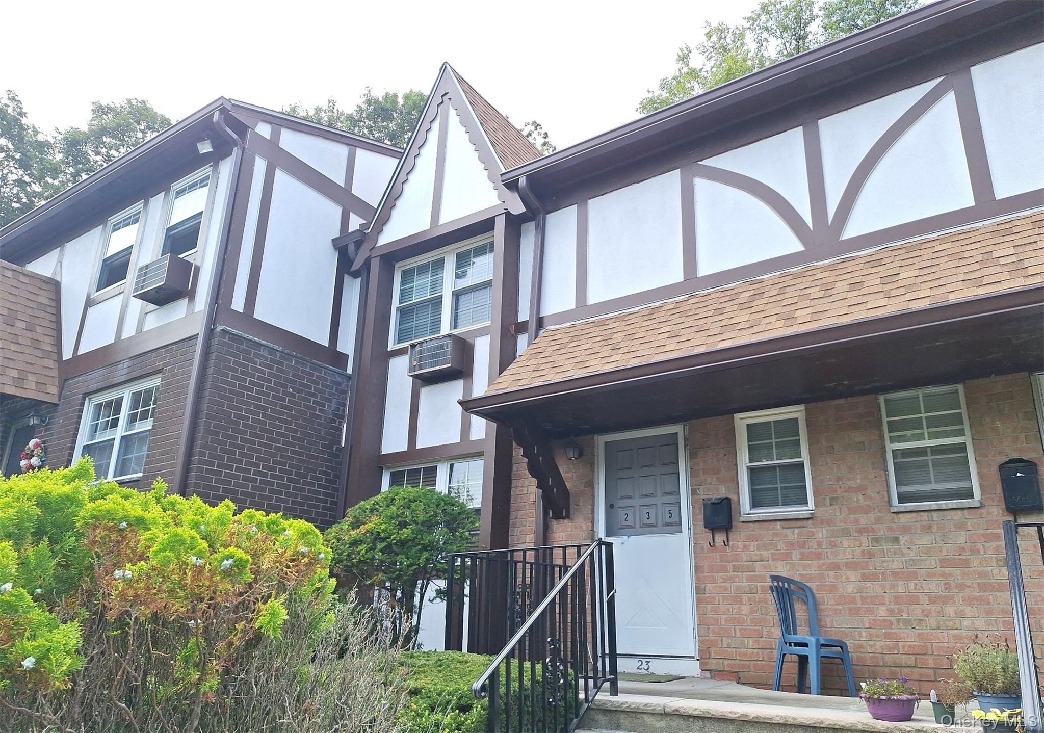 235 Parkside Drive, Suffern, NY 10901