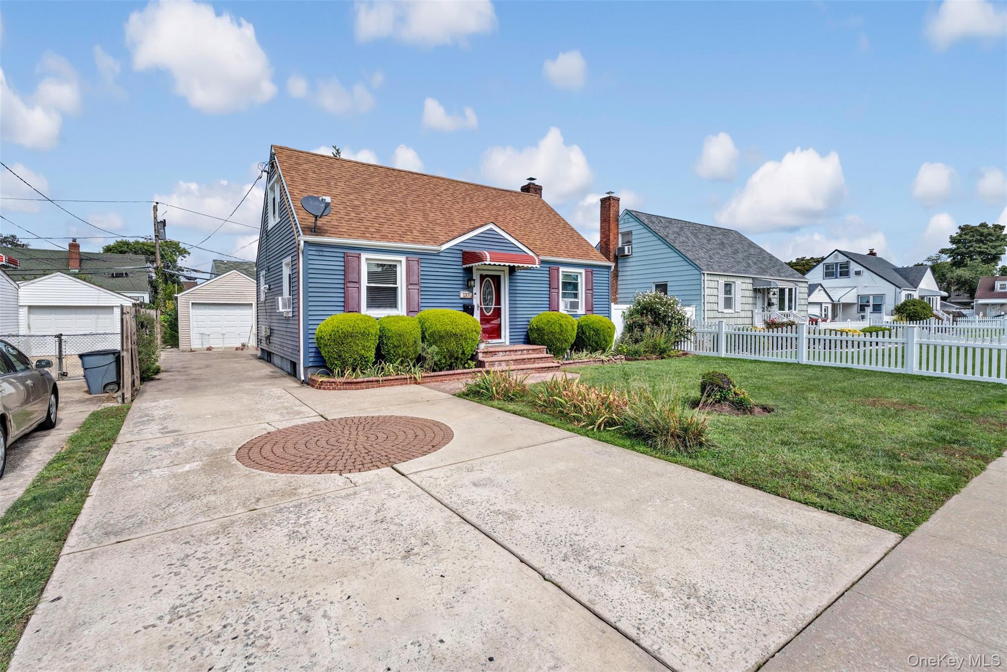 737 Lowell Road, Uniondale, NY 11553