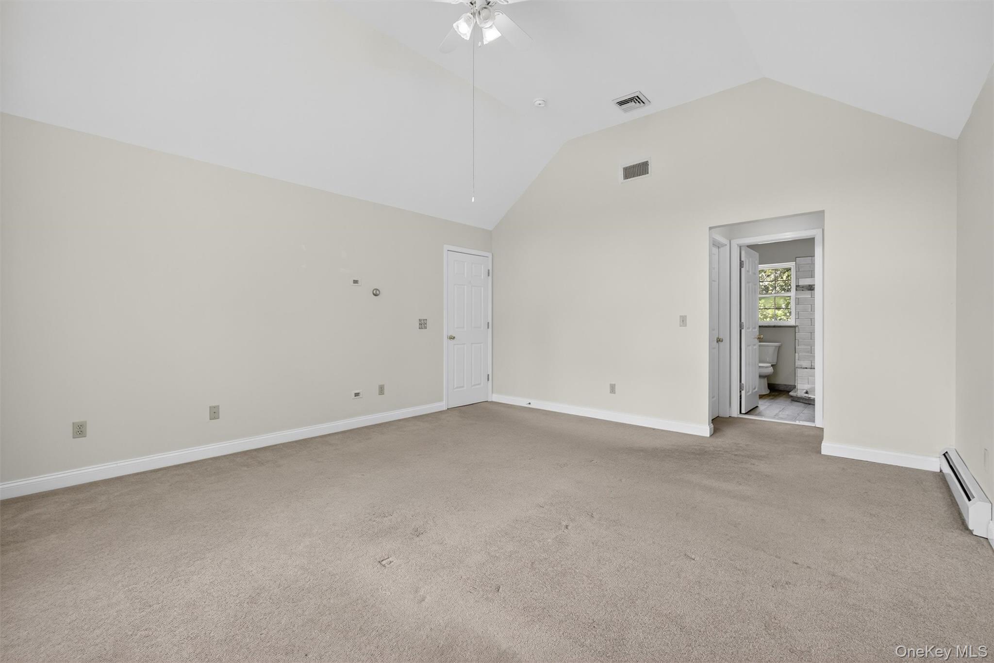 22 Dwaarkill Farms Court, Pine Bush, NY 12566