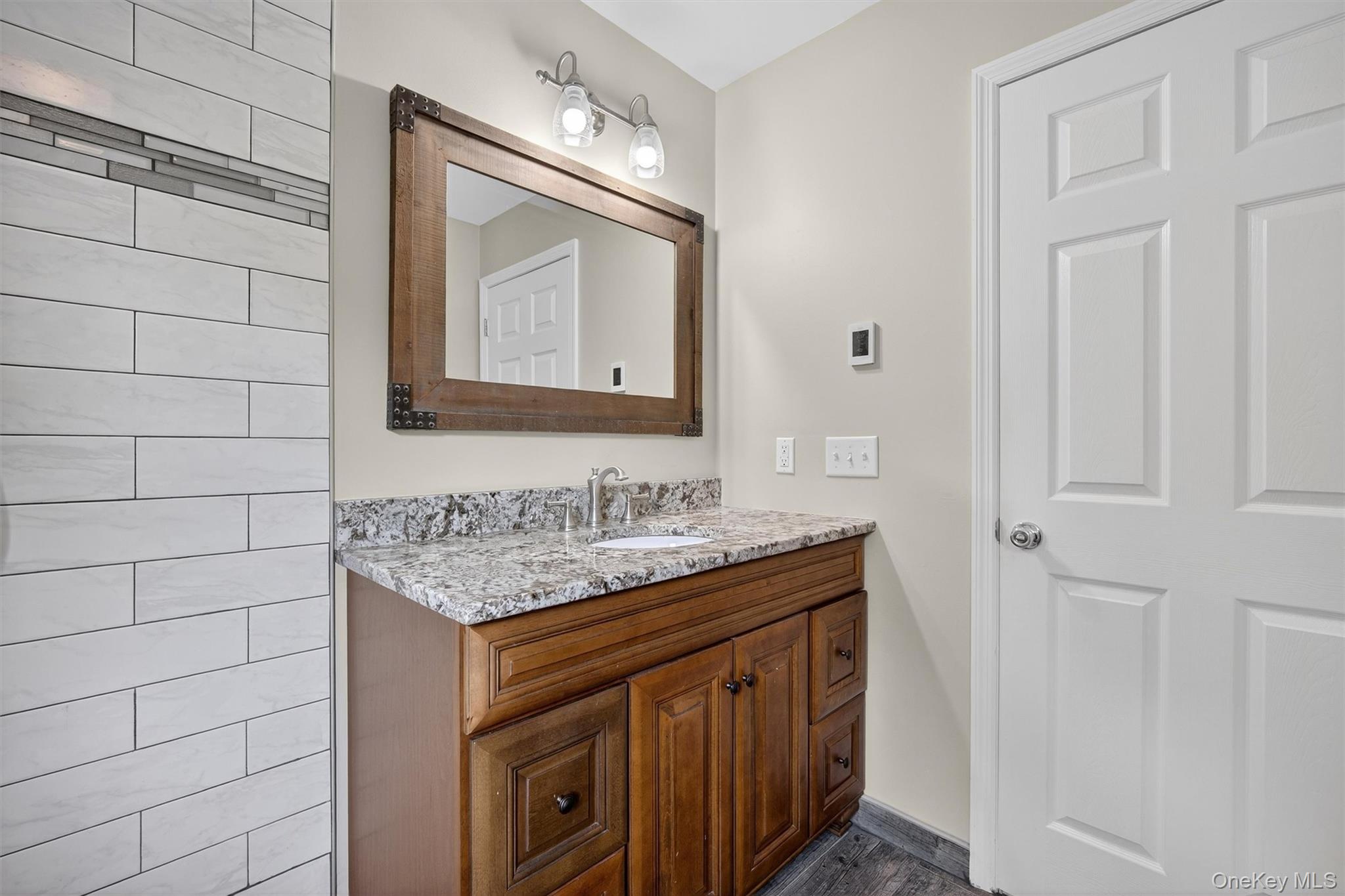 22 Dwaarkill Farms Court, Pine Bush, NY 12566