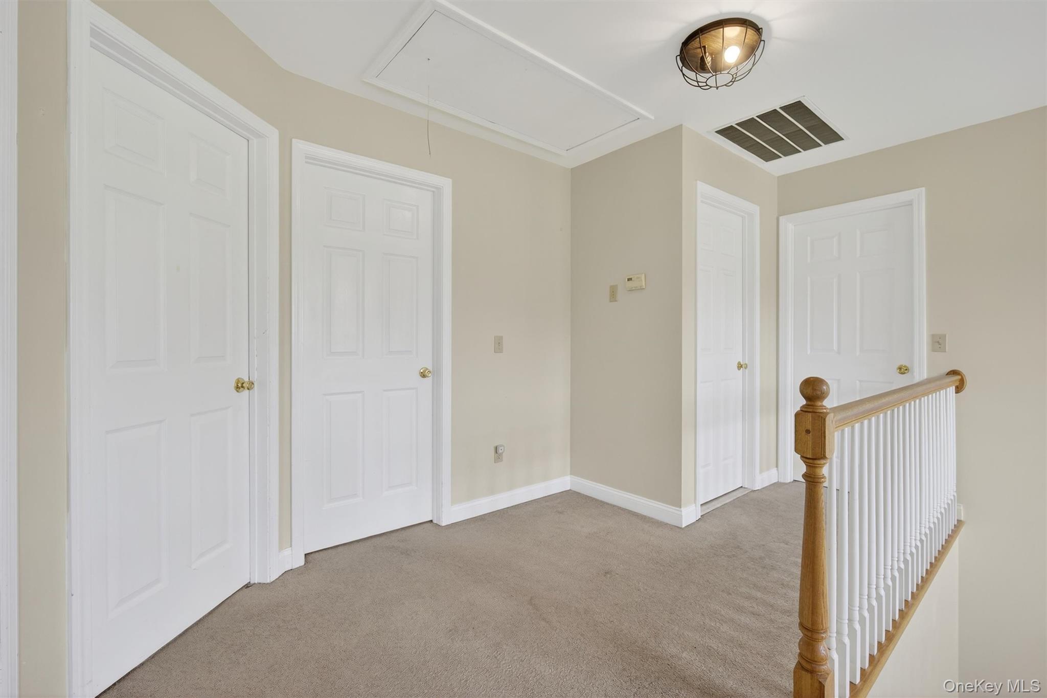 22 Dwaarkill Farms Court, Pine Bush, NY 12566