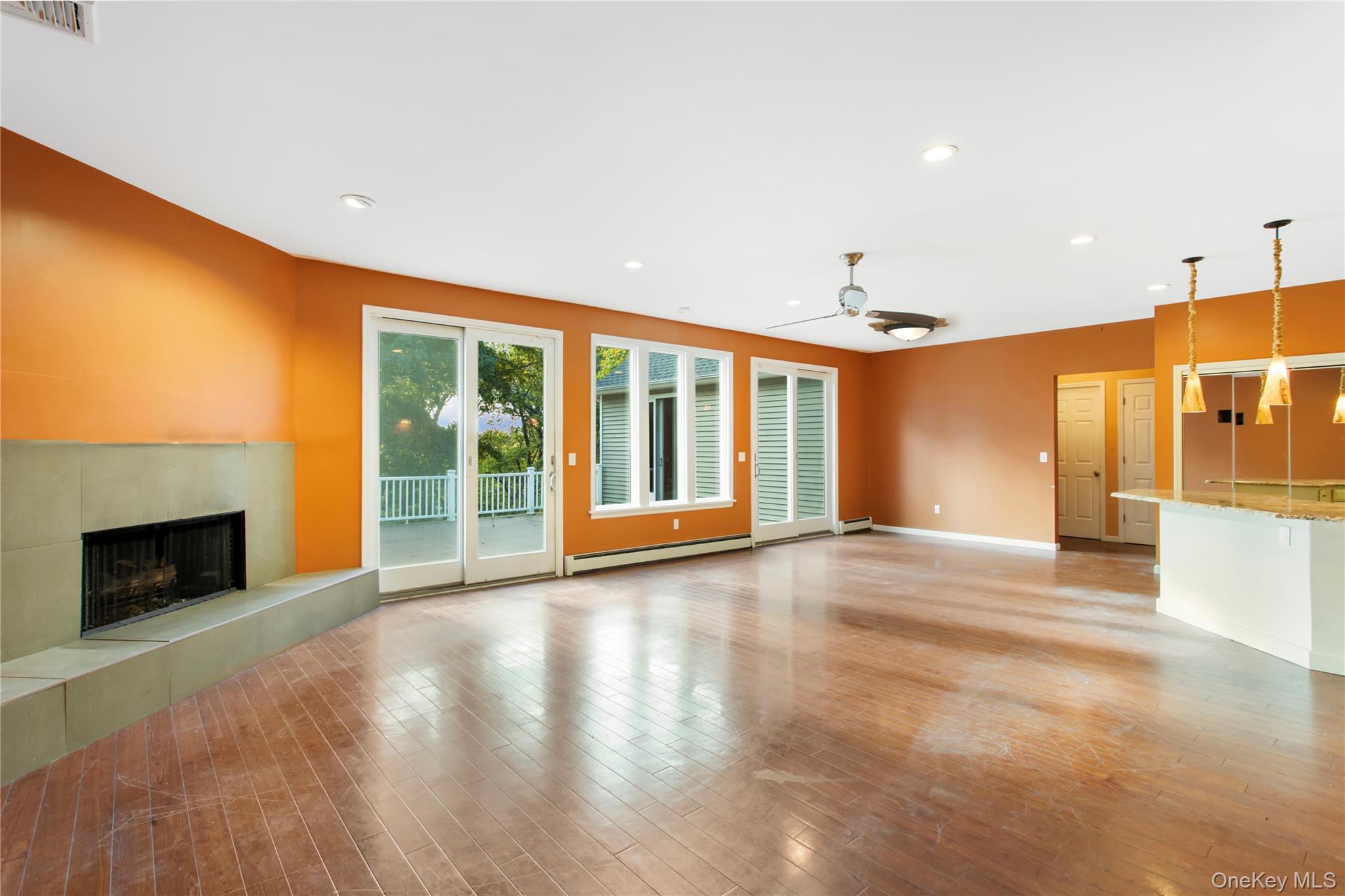 41 Park Drive, Riverhead, NY 11901