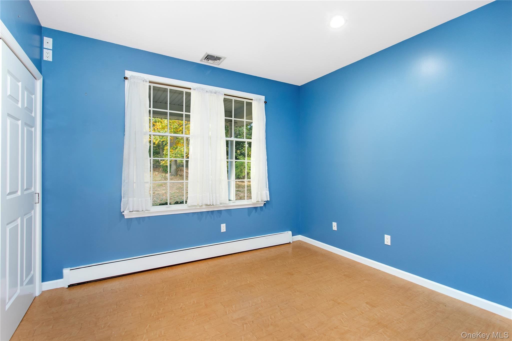 41 Park Drive, Riverhead, NY 11901