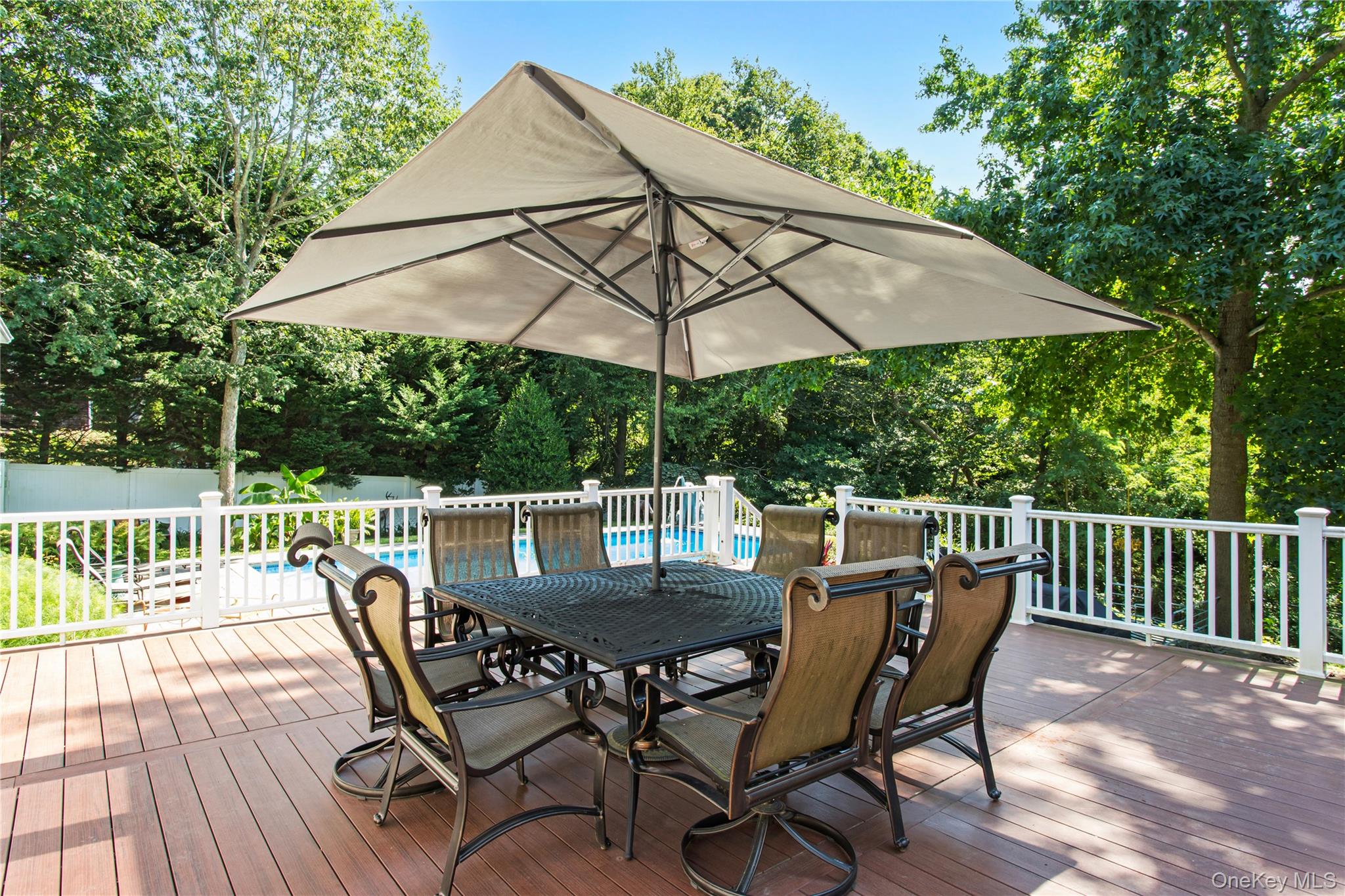 41 Park Drive, Riverhead, NY 11901