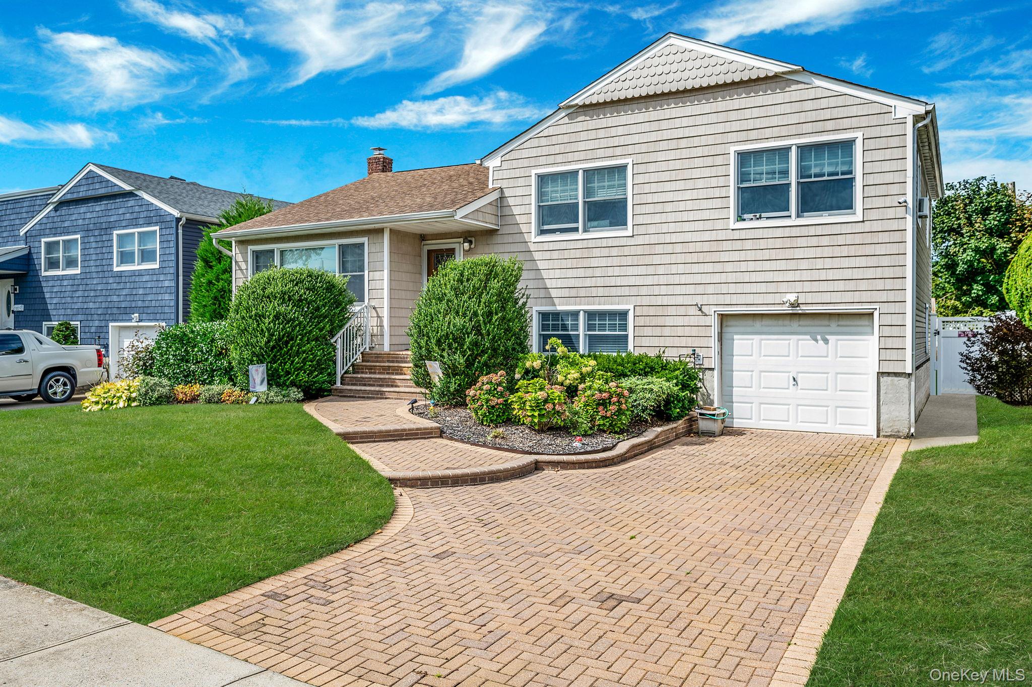 552 Benton Road, East Meadow, NY 11554