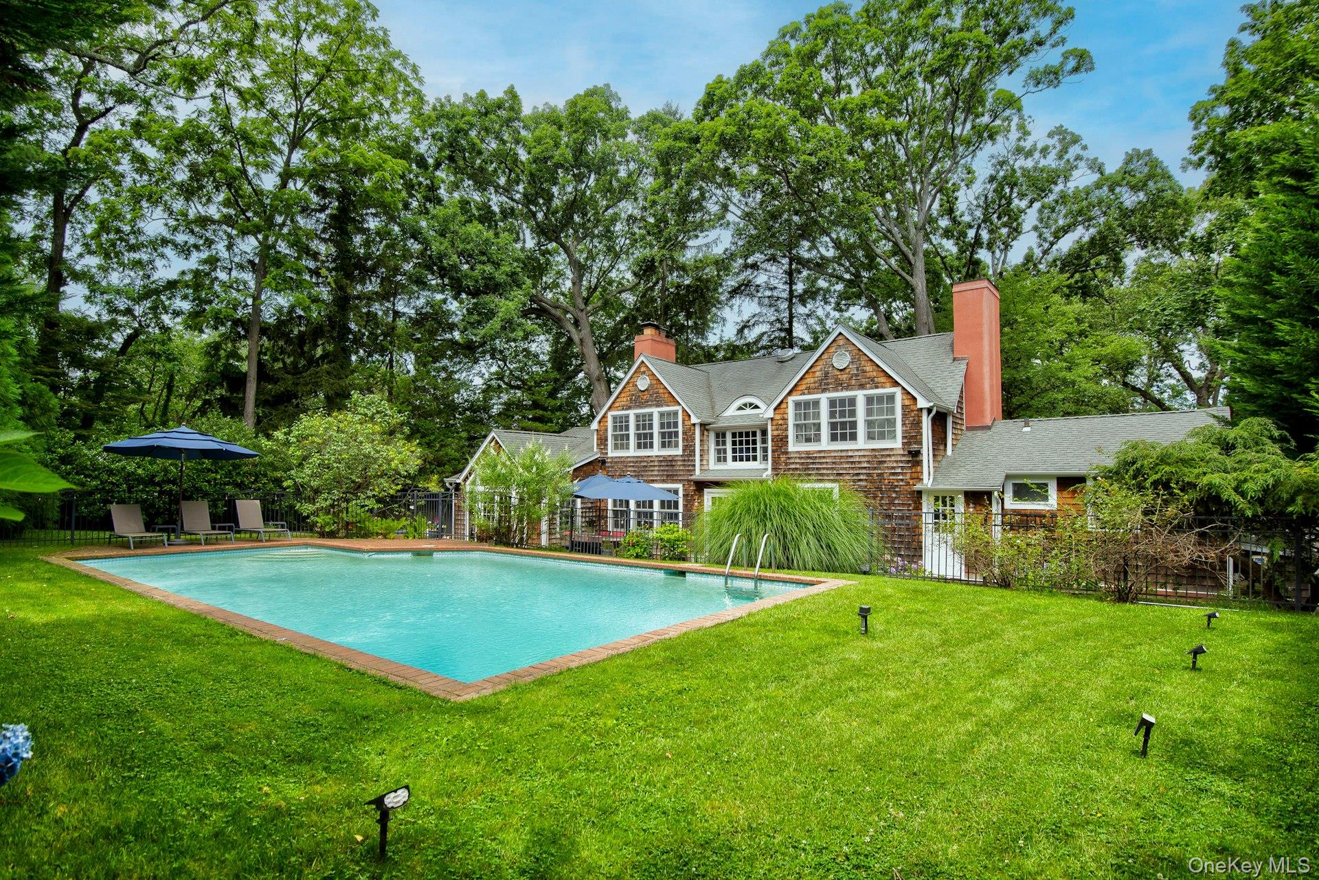 96 Davis Road, Port Washington, NY 11050