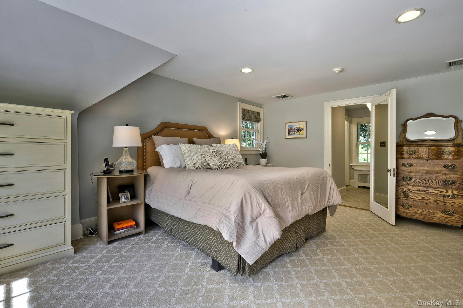 96 Davis Road, Port Washington, NY 11050