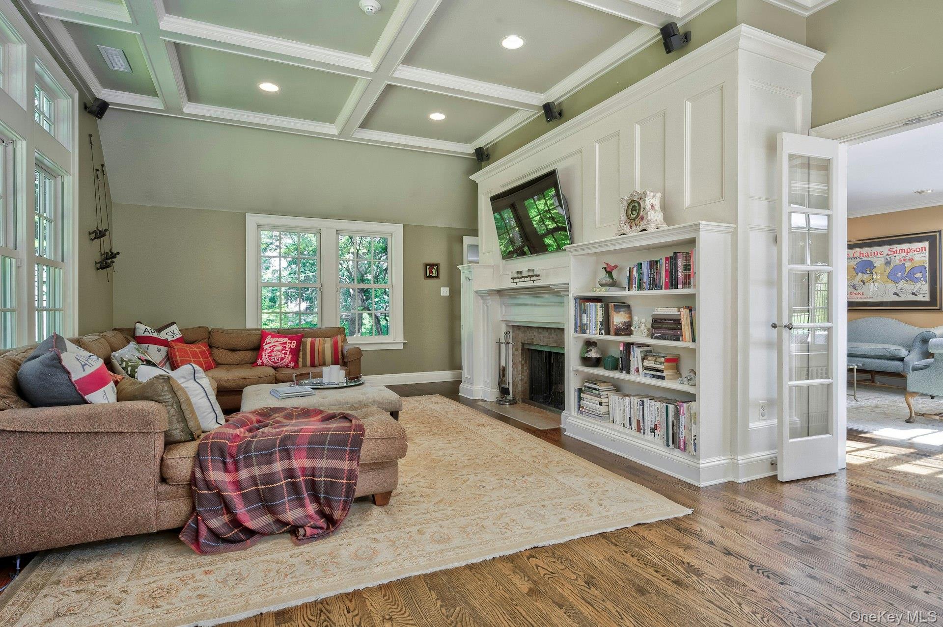 96 Davis Road, Port Washington, NY 11050