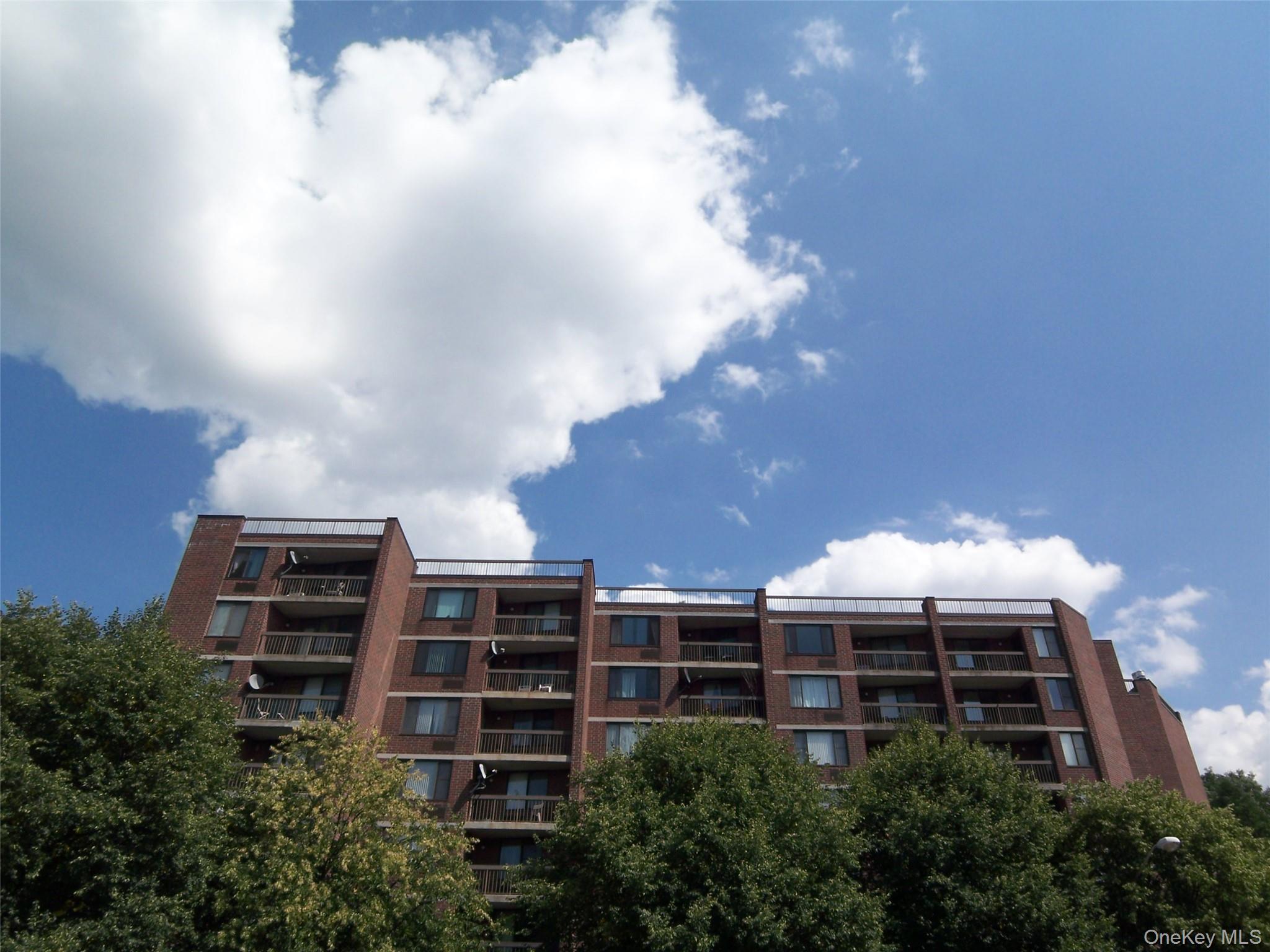 777 N Macquesten Parkway # 604, Mount Vernon, NY 10552