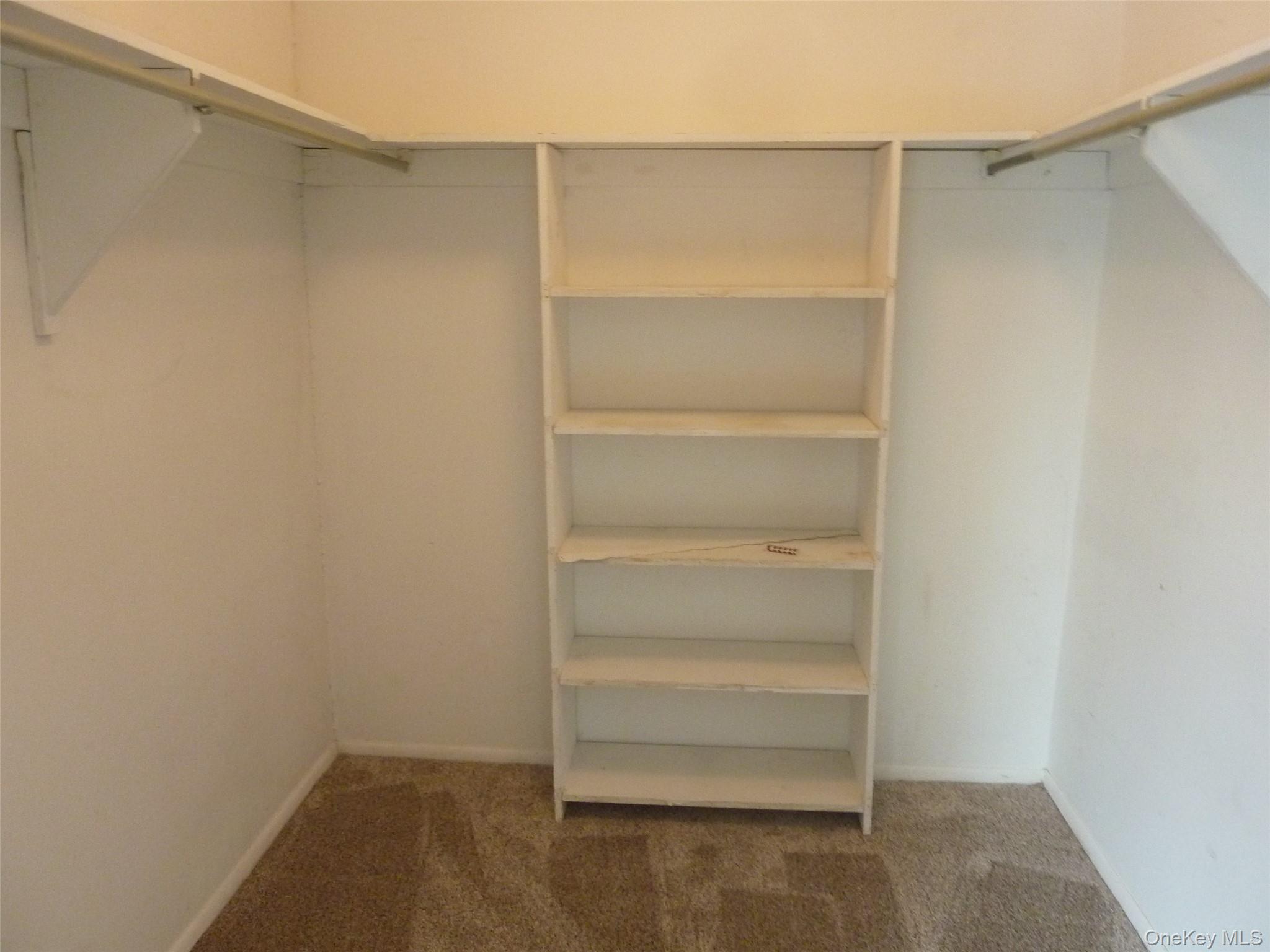 133 Doxbury Lane, Suffern, NY 10901