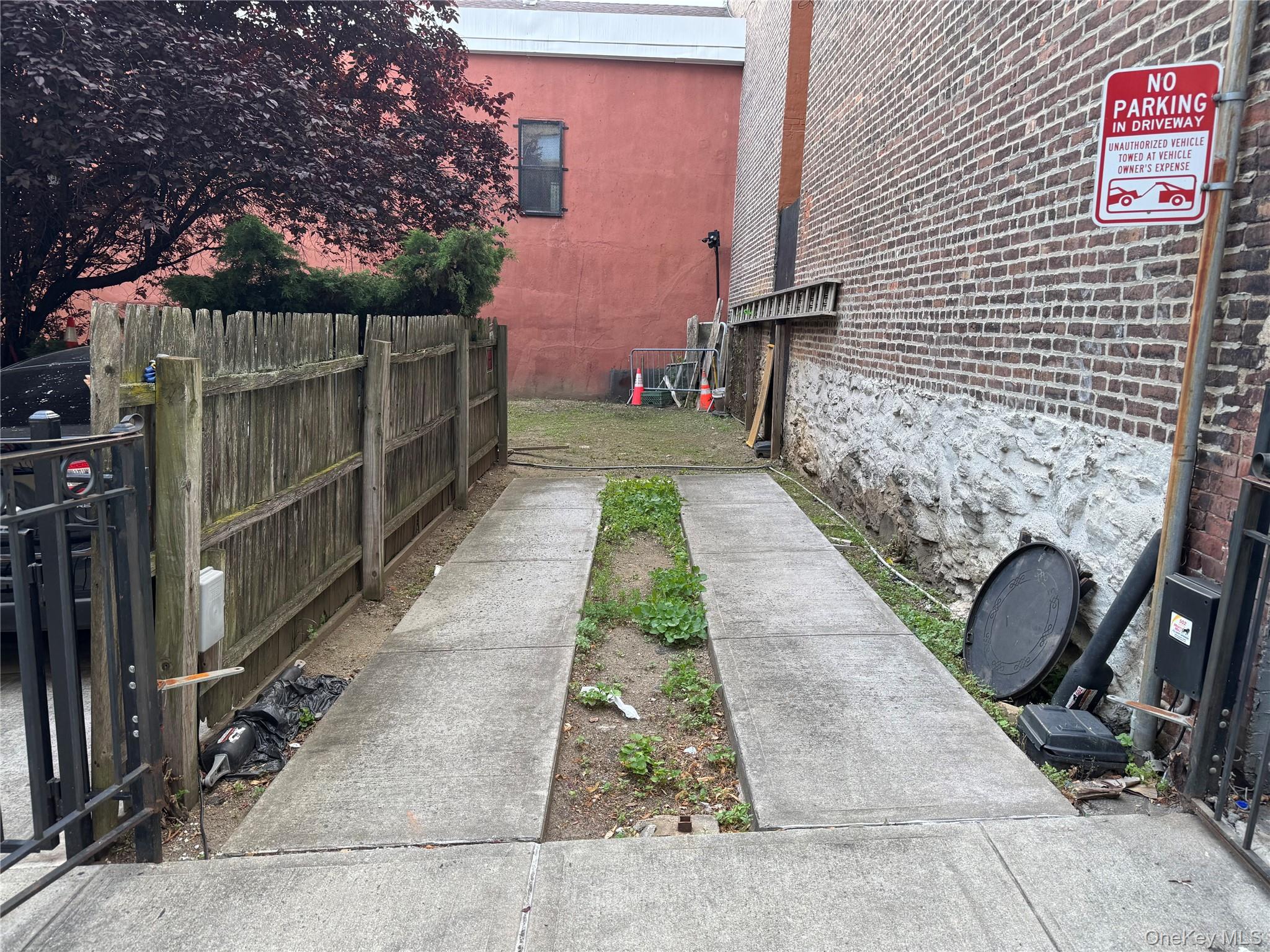 841 Courtlandt Avenue, Bronx, NY 10451