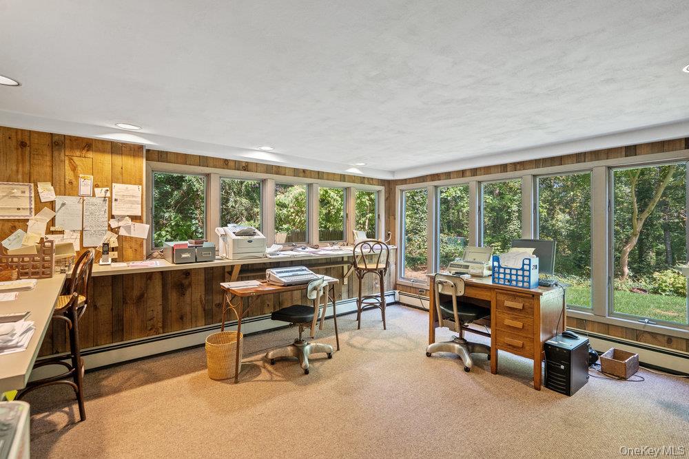 7 Chatham Place, Dix Hills, NY 11746