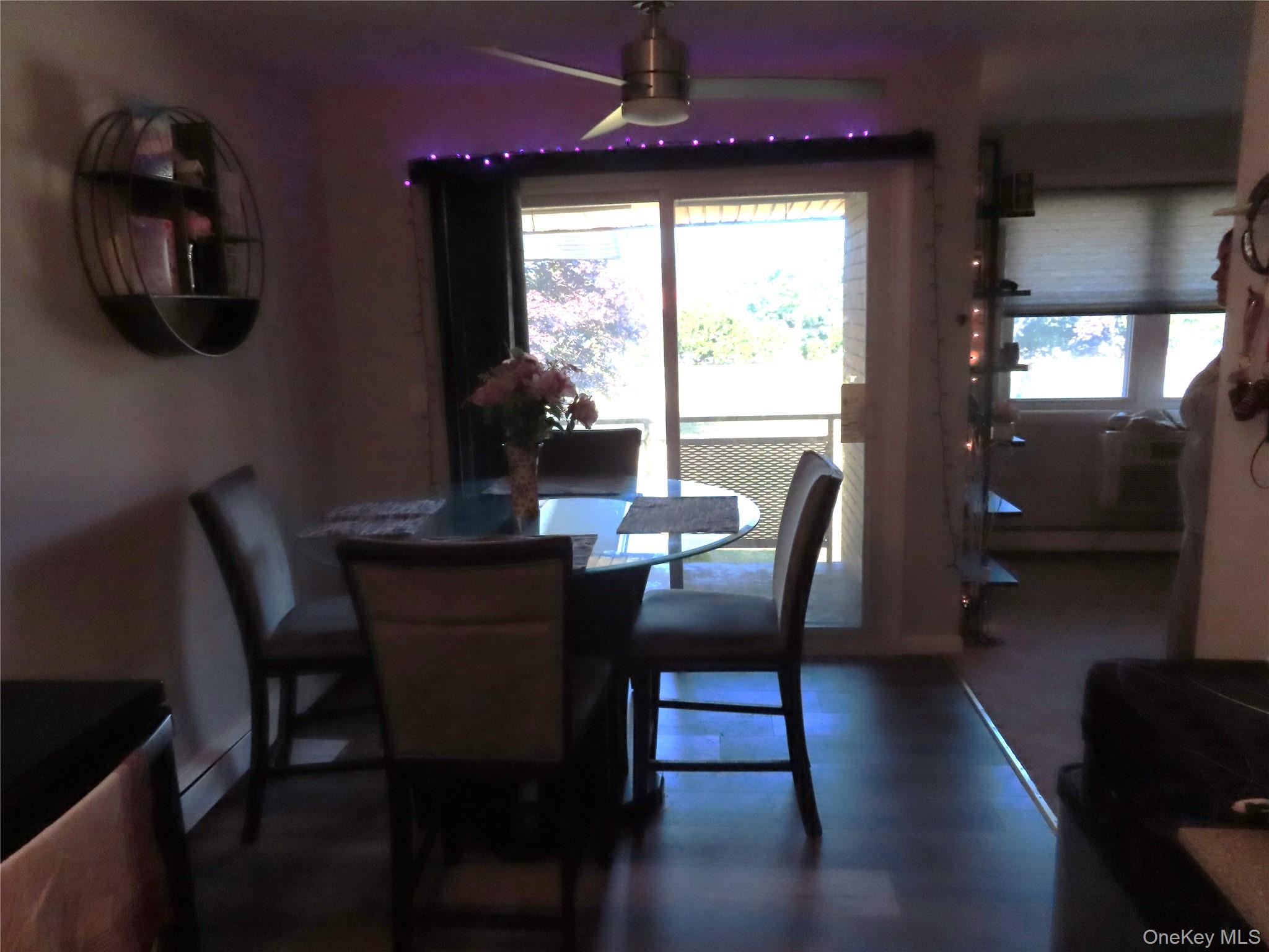 700 Broadway # 22, Amityville, NY 11701