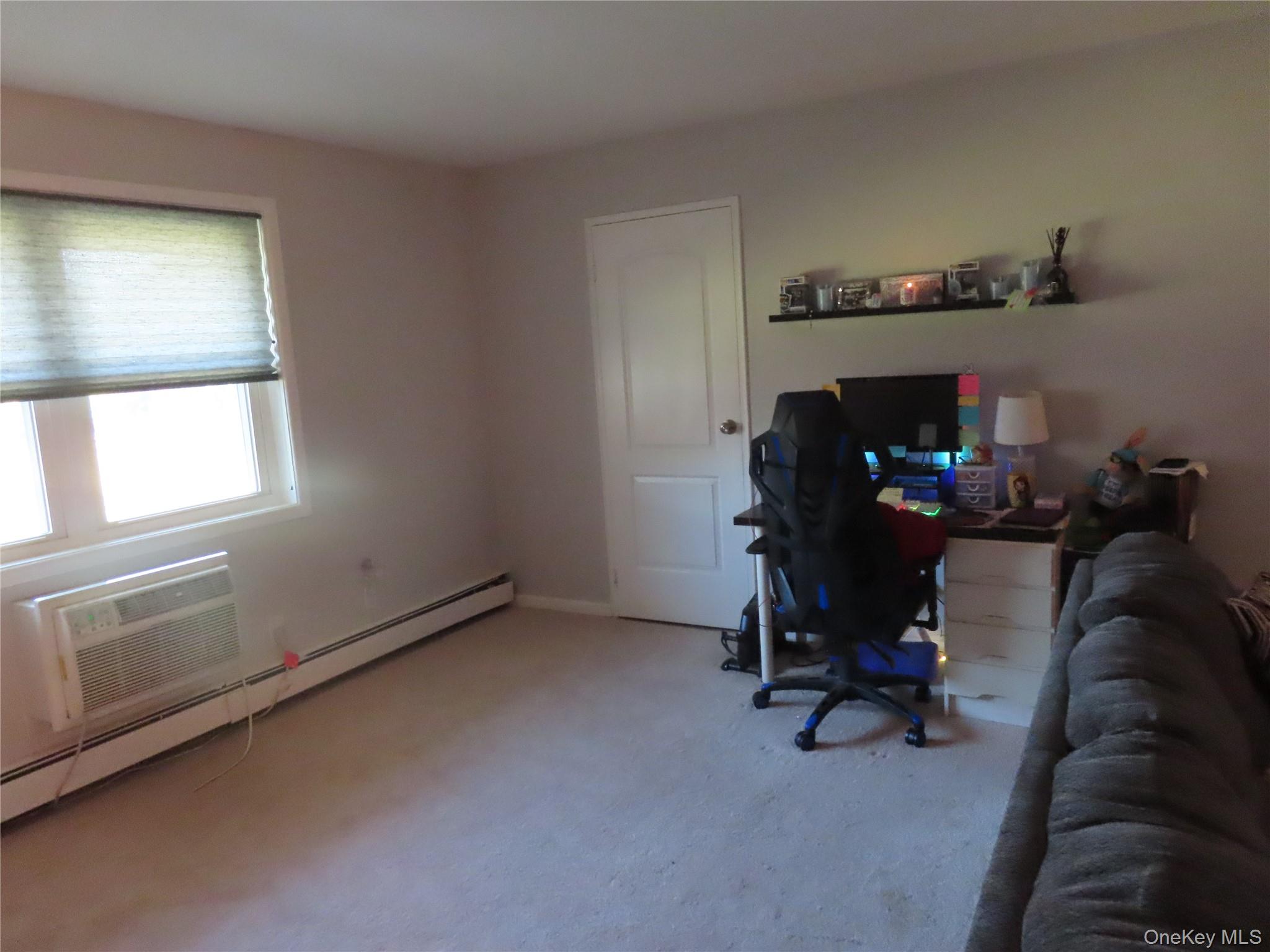 700 Broadway # 22, Amityville, NY 11701