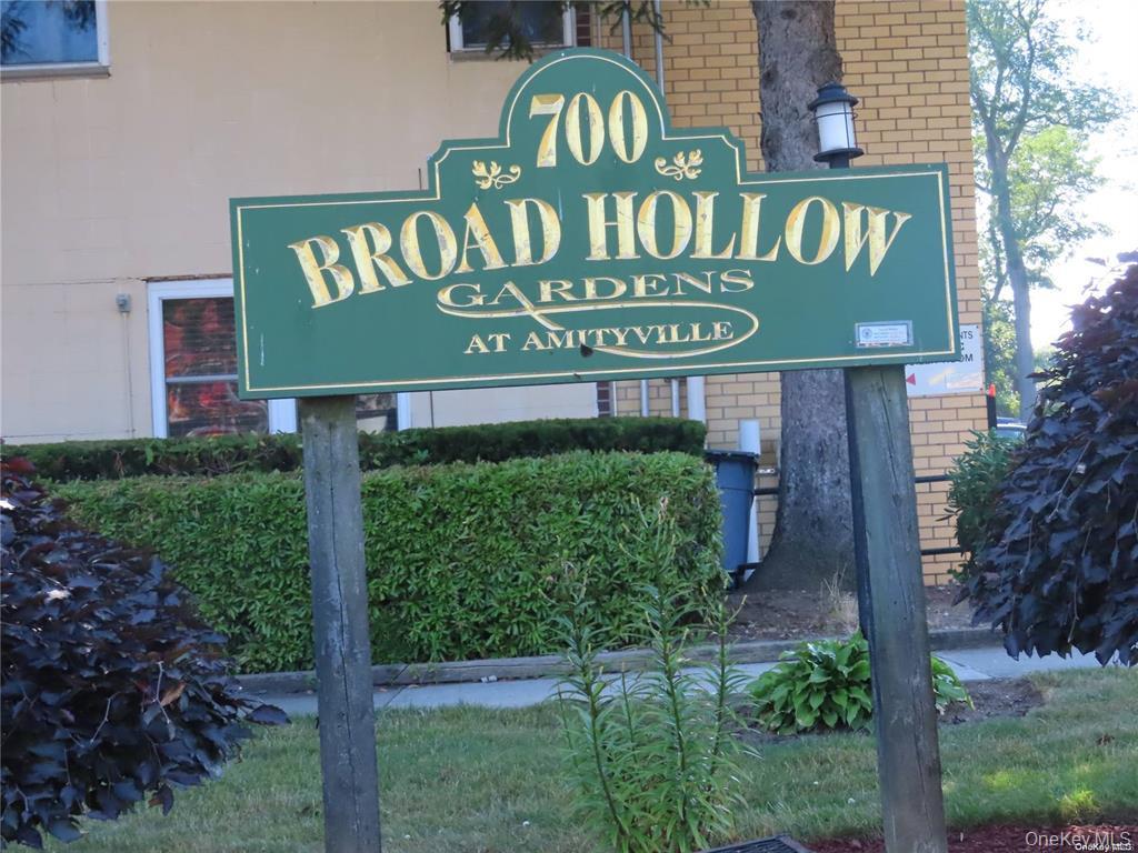 700 Broadway # 22, Amityville, NY 11701
