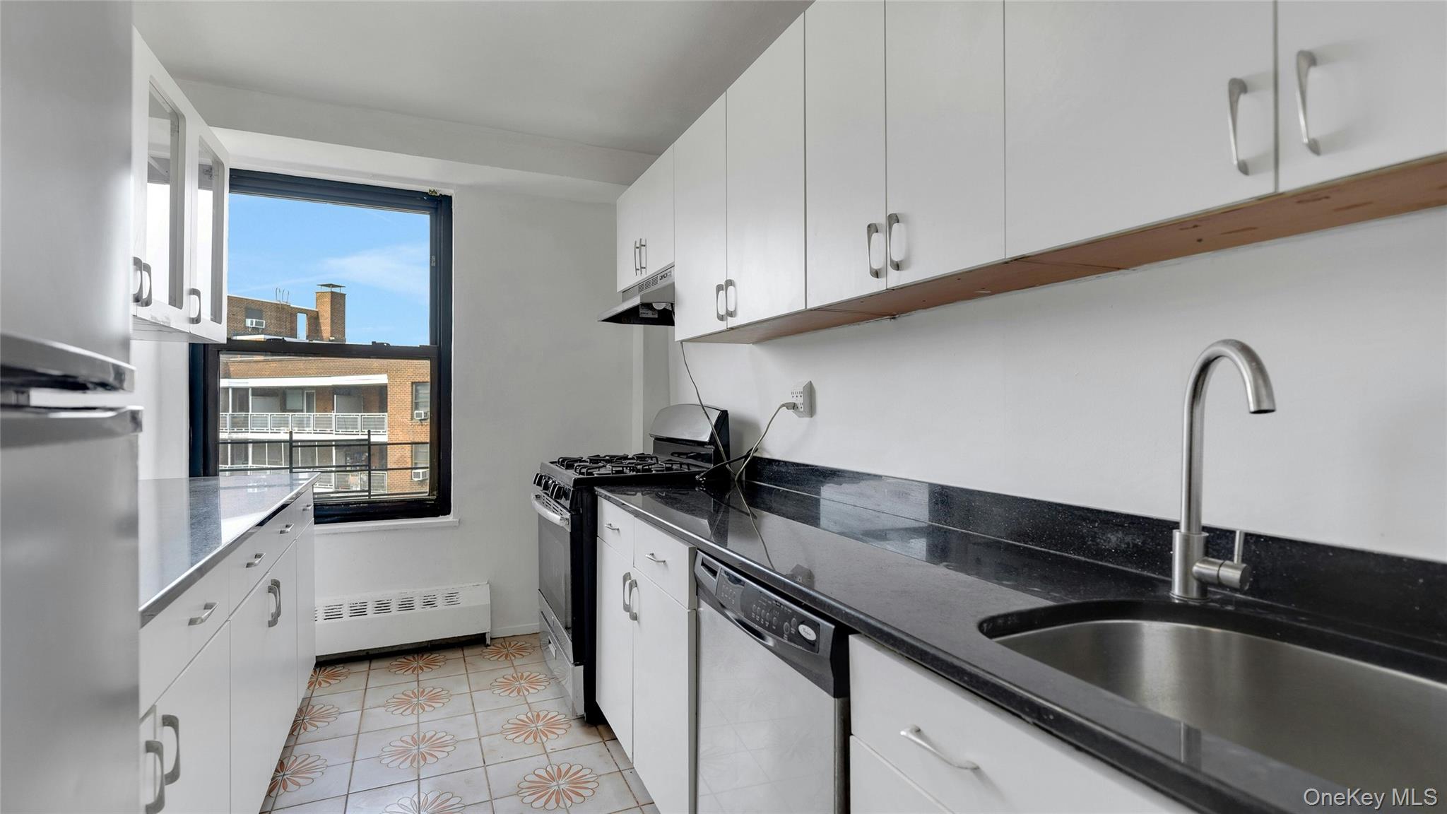 61-25 98th Street # 17D, Rego Park, NY 11374