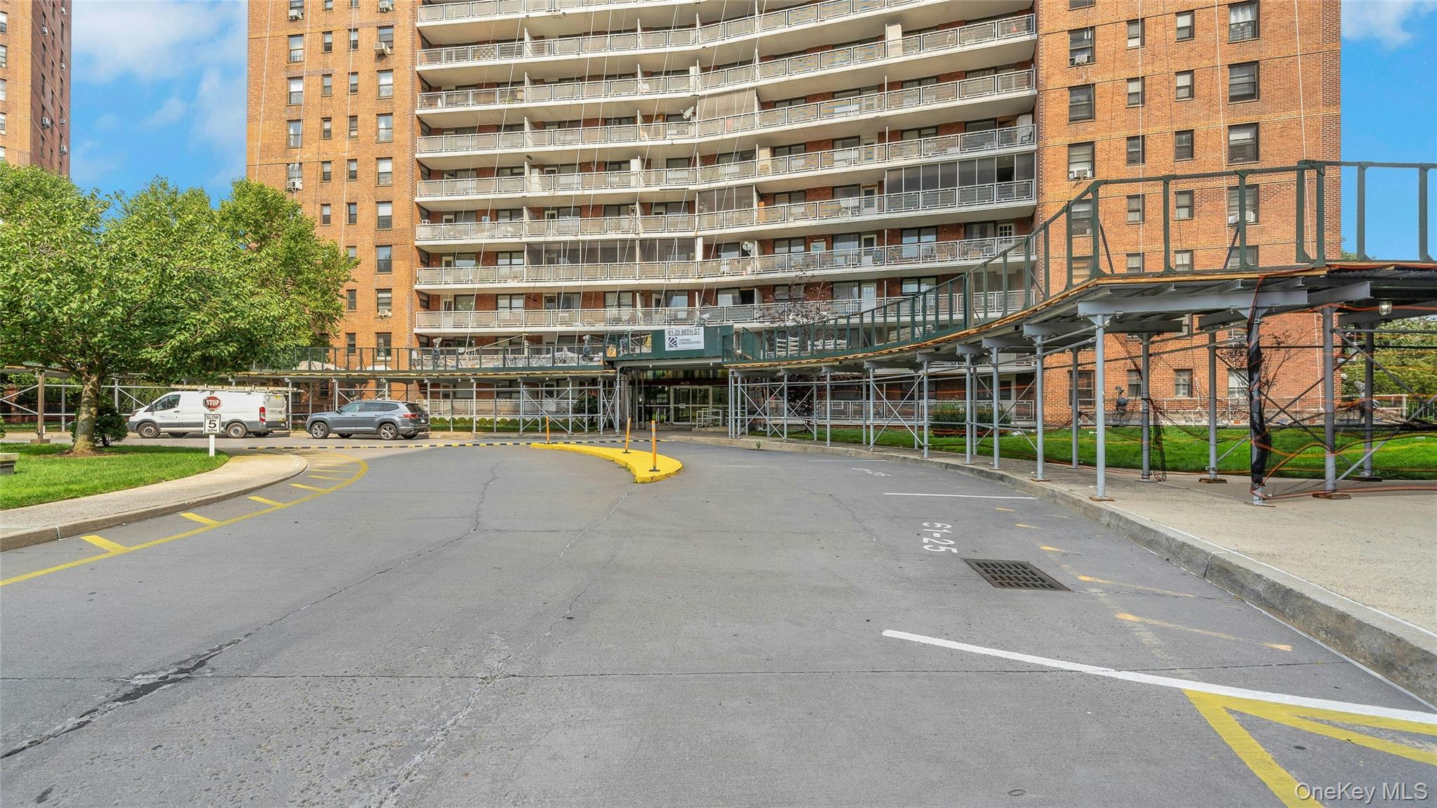 61-25 98th Street # 17D, Rego Park, NY 11374