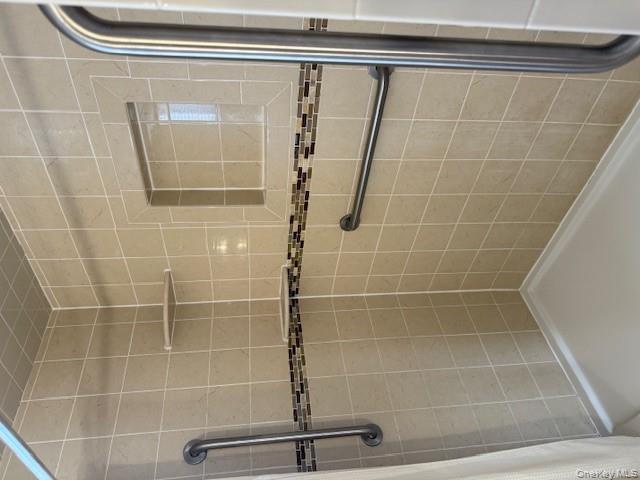 652 Empire Avenue, West Babylon, NY 11704