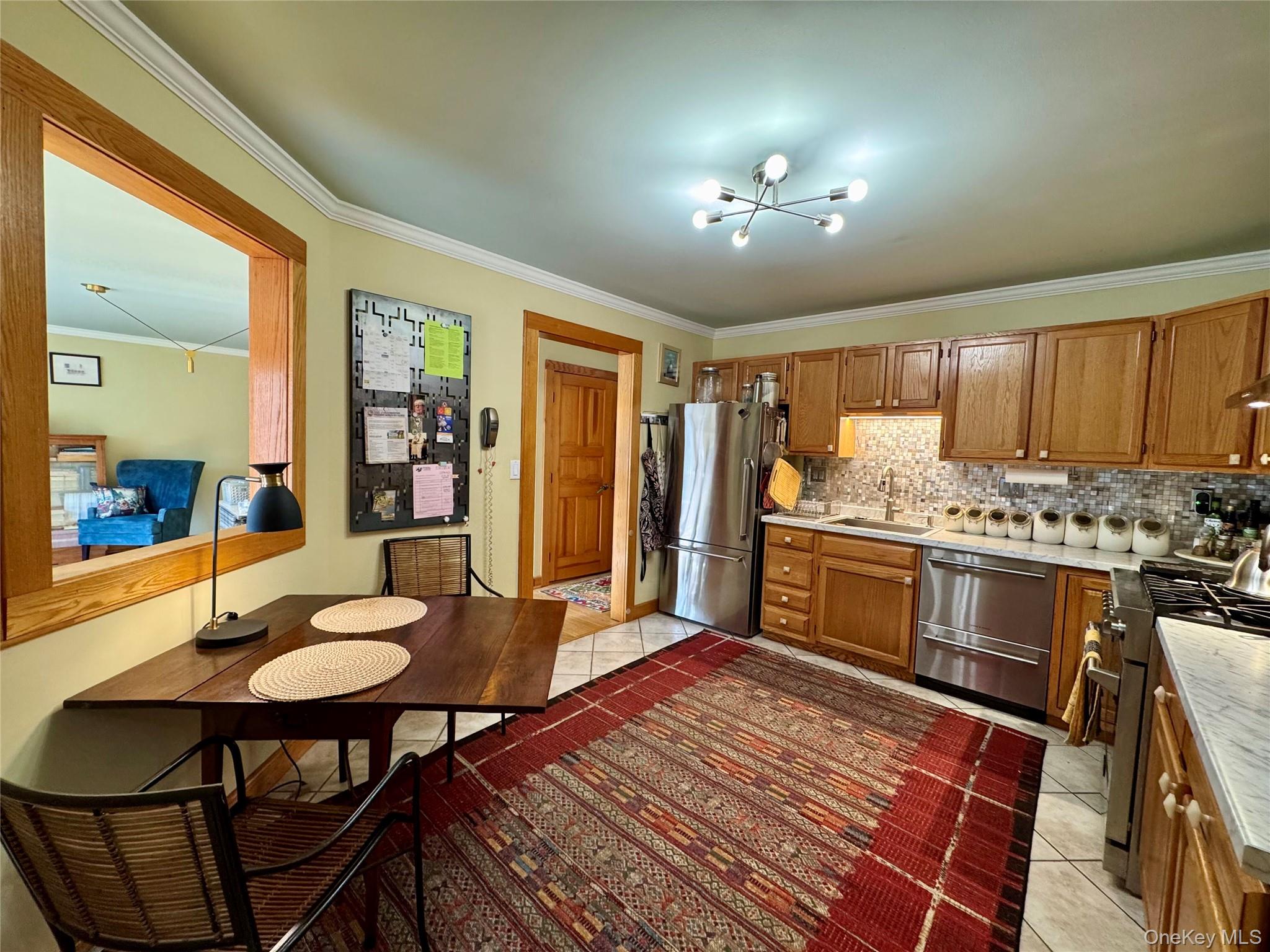 172 Swan Lane, Poughkeepsie, NY 12603