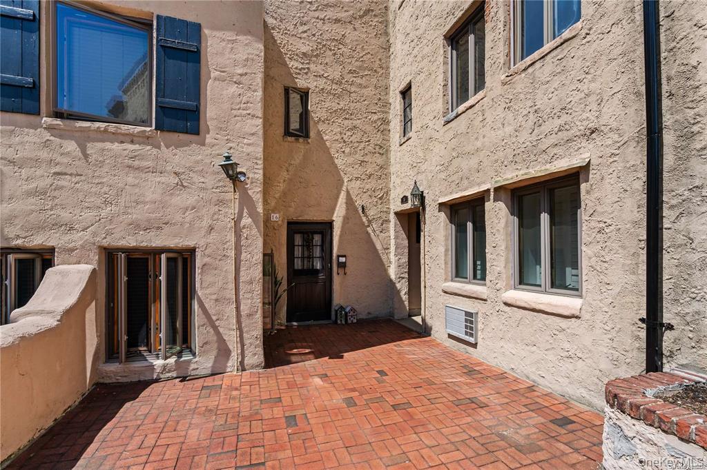 215 Middle Neck Road # 1-3A, Great Neck, NY 11021