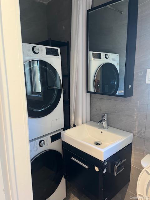 215 Middle Neck Road # 1-3A, Great Neck, NY 11021