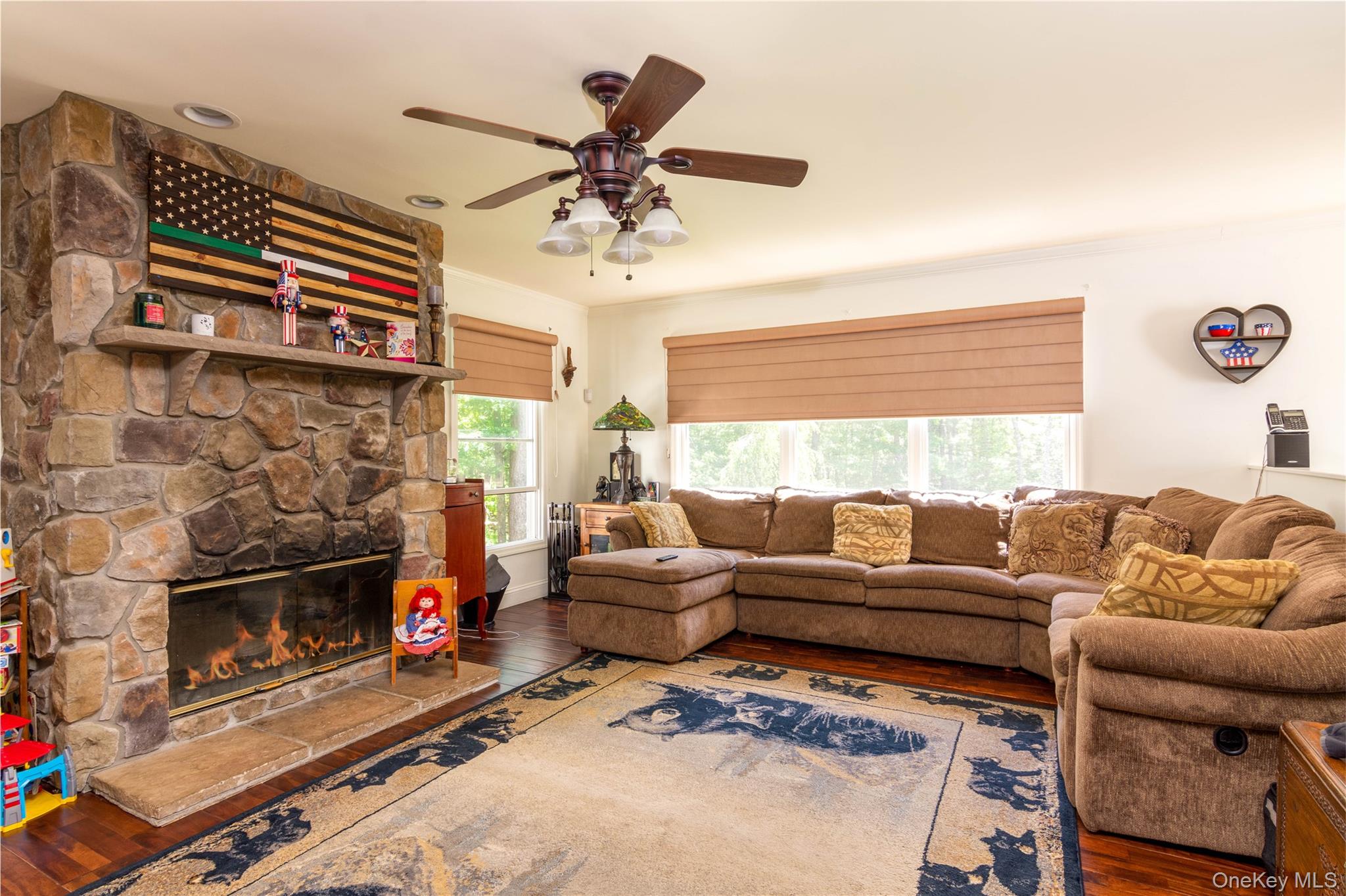 396 Eastport Manor Road, Manorville, NY 11949